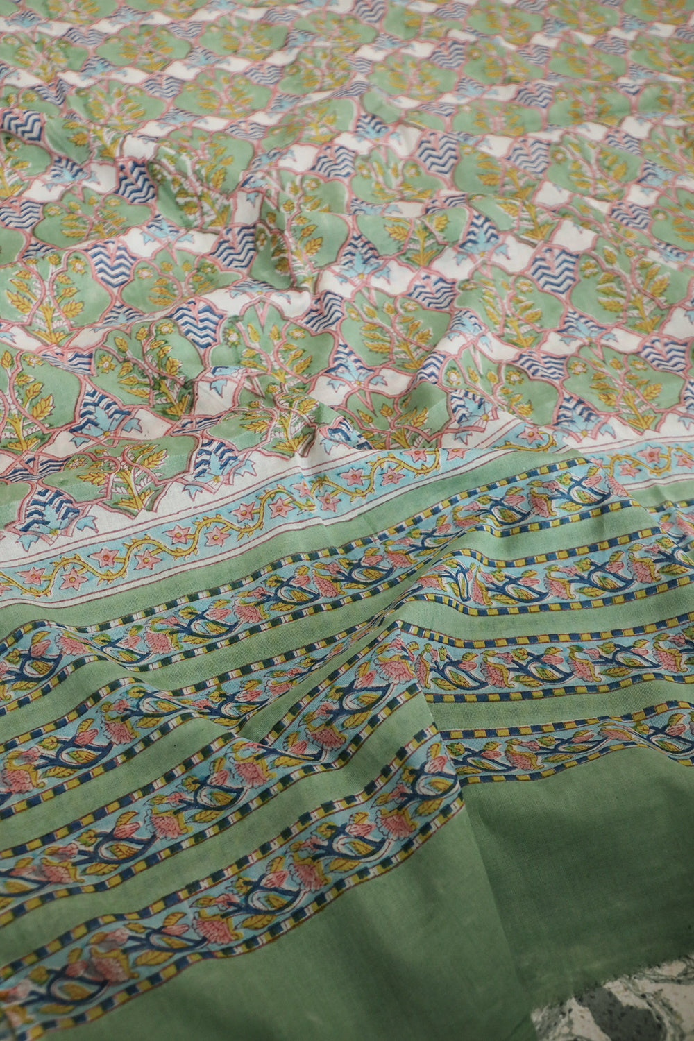 Mul Cotton Dupatta - Matkatus