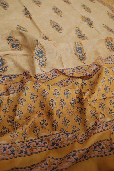 Mul Cotton Dupatta - Matkatus