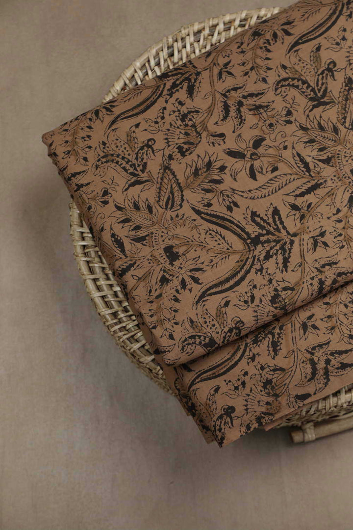 Leafy Floral Printed kalamkari Cotton Fabric - 1m