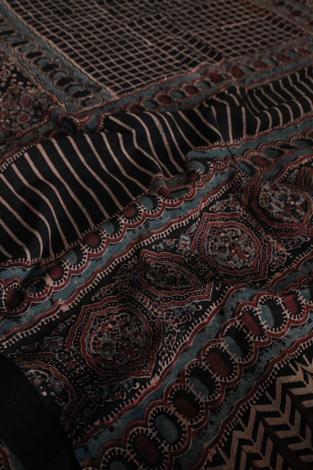 Ajrak Saree-Matkatus