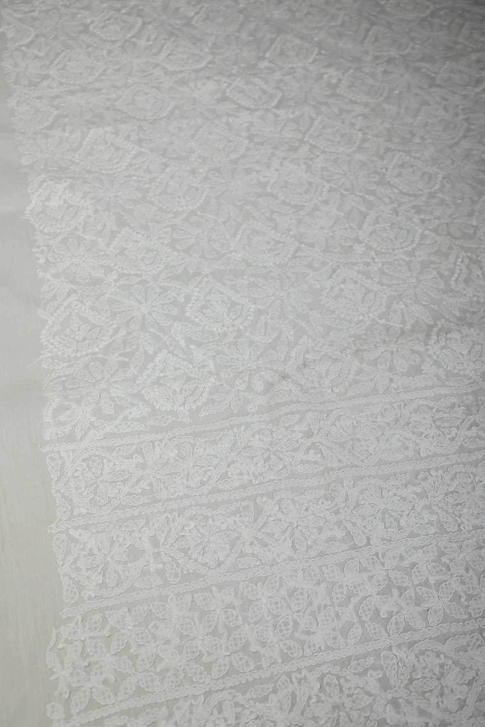 Chikankari Suit-Matkatus 