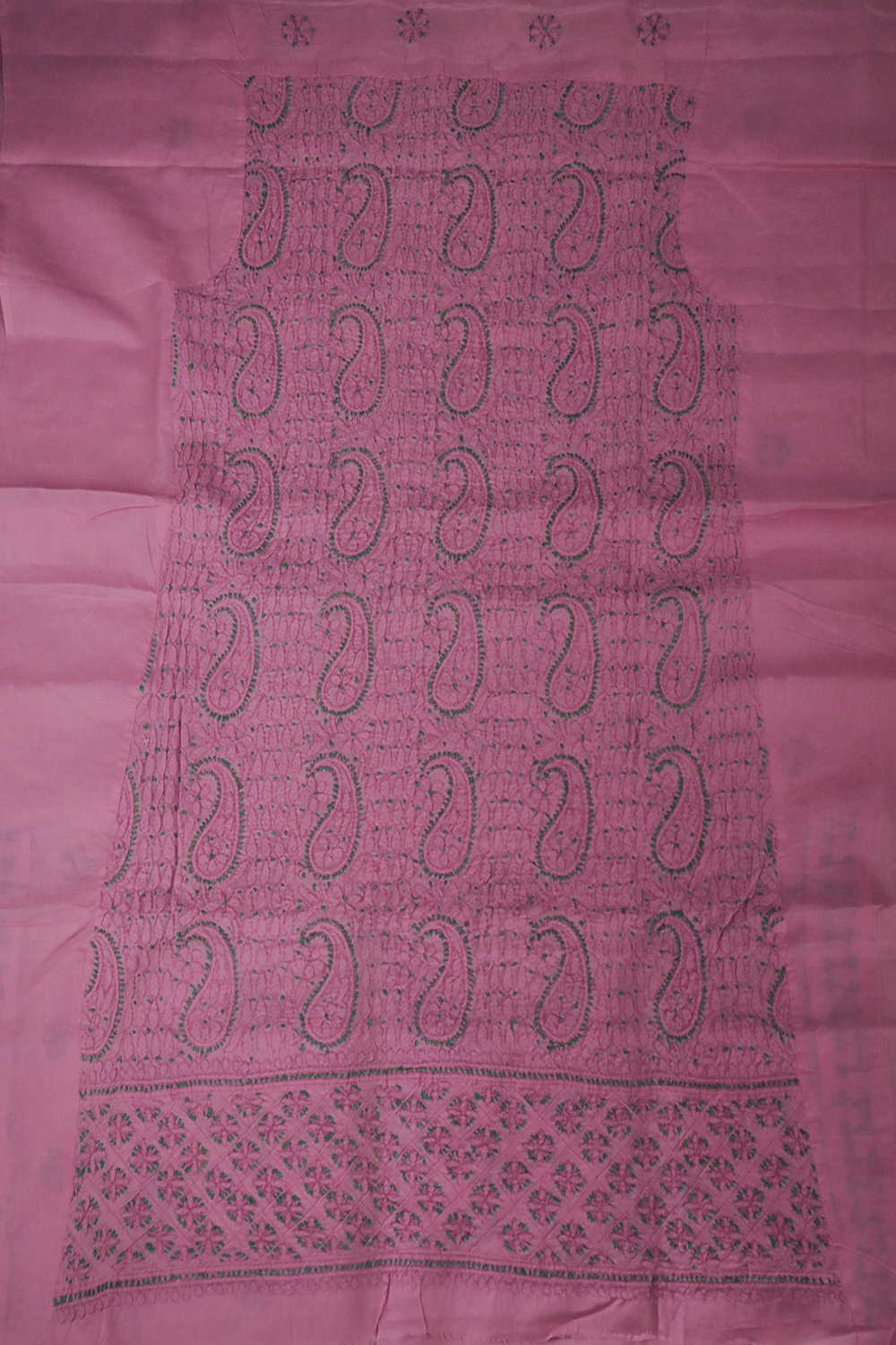 Chikankari Suit-Matkatus 