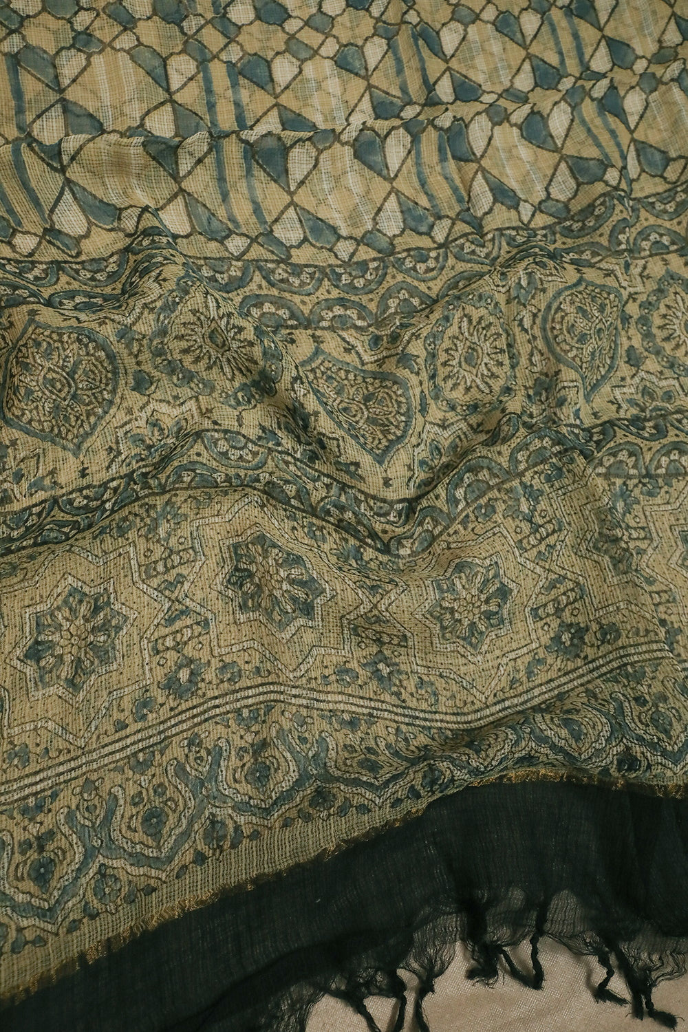 Cotton Dupatta-Matkatus 