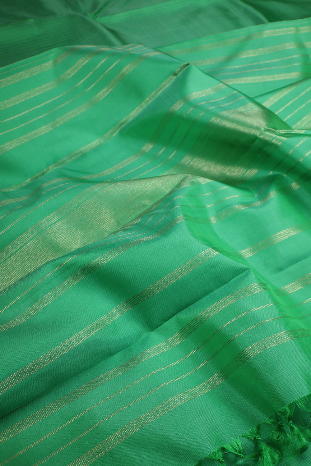 Thread Stripe on Green Kanchipuram Silk Saree