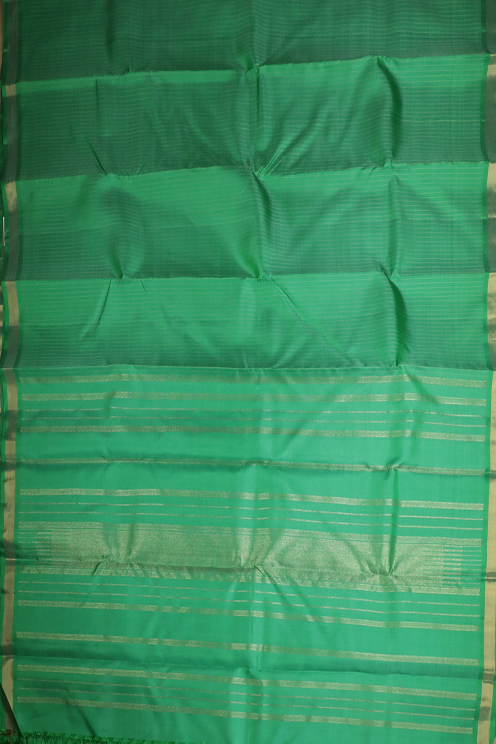 Thread Stripe on Green Kanchipuram Silk Saree