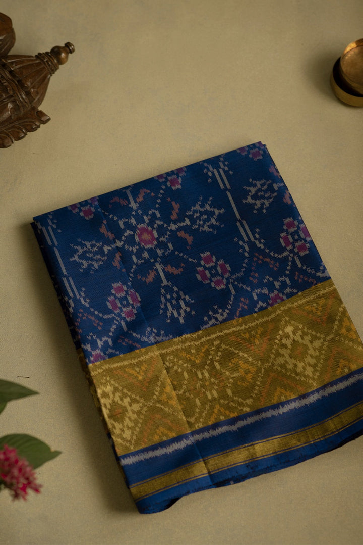 Ikkat Silk Dupatta - Matkatus