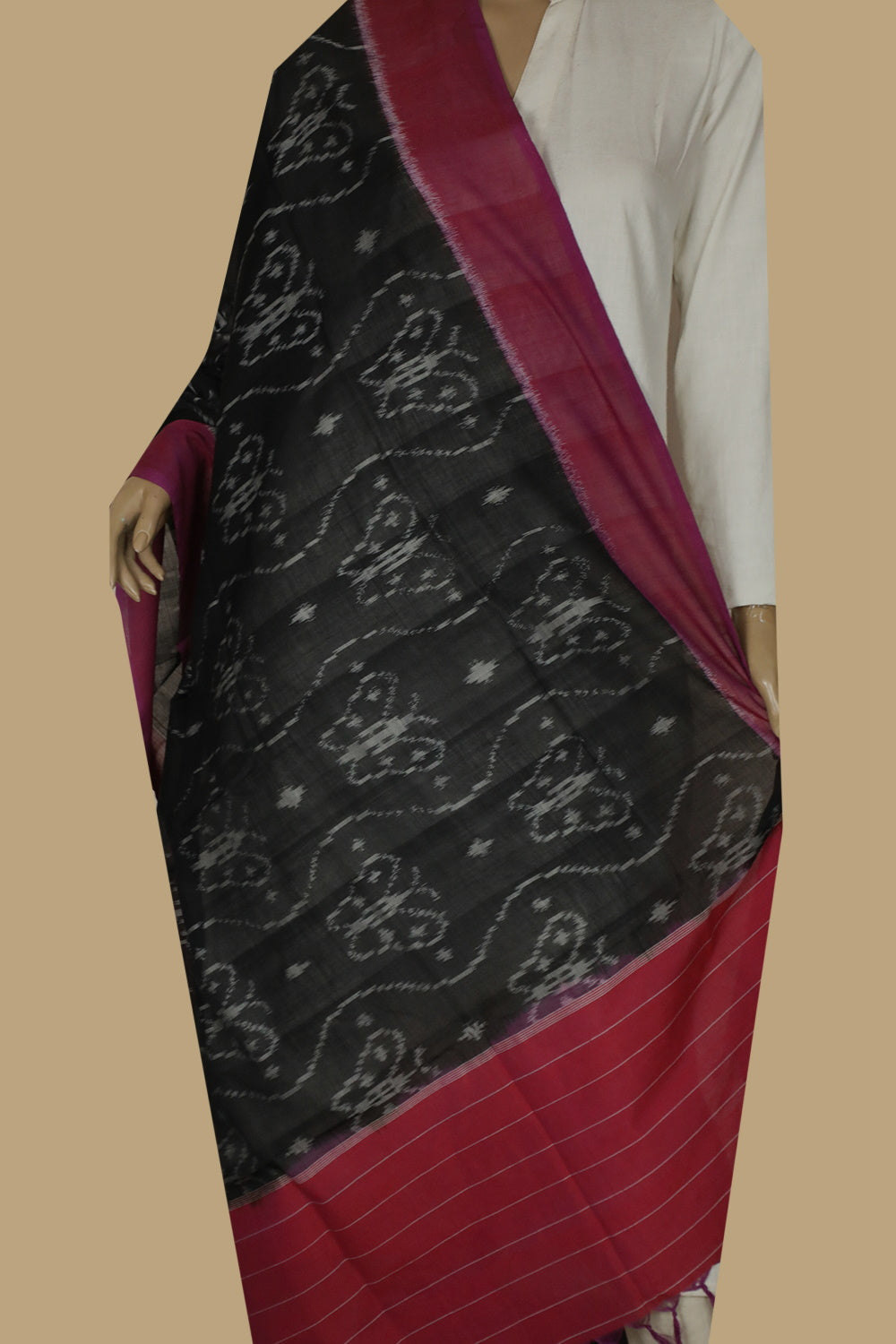 Handwoven Dupattas - Matkatus 